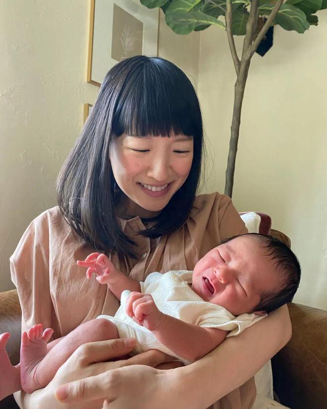 ”也塌房了？现状曝光网友惊掉下巴…凯发app网站日本第一“收纳女王(图4)