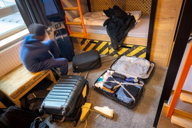 年人的青旅正在被00后遗忘凯发k8登录拒绝35岁中(图10) 年人的青旅正在被00后遗忘凯发k8登录拒绝35岁中(图10)